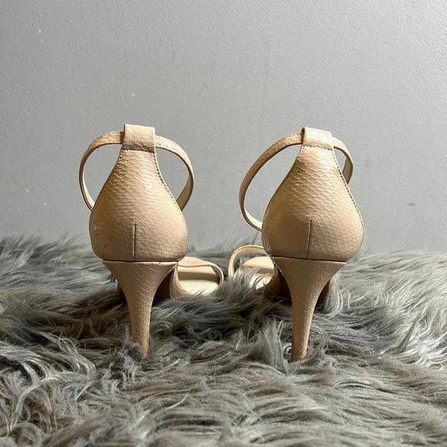 Aldo hotsell nude heels