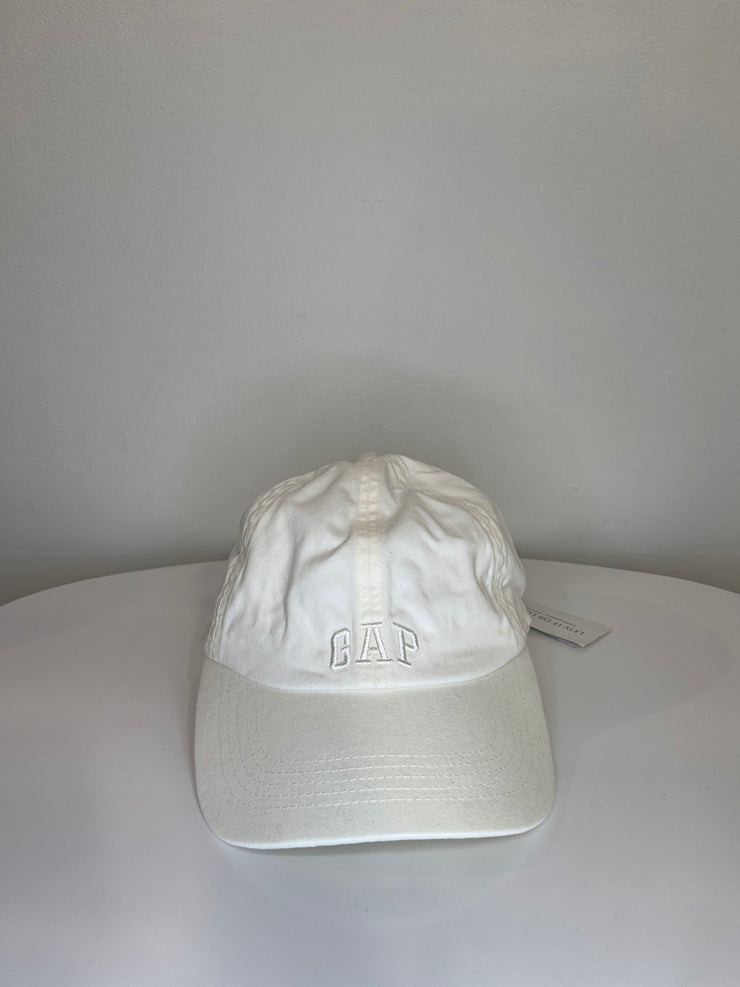 Gap White Baseball Hat