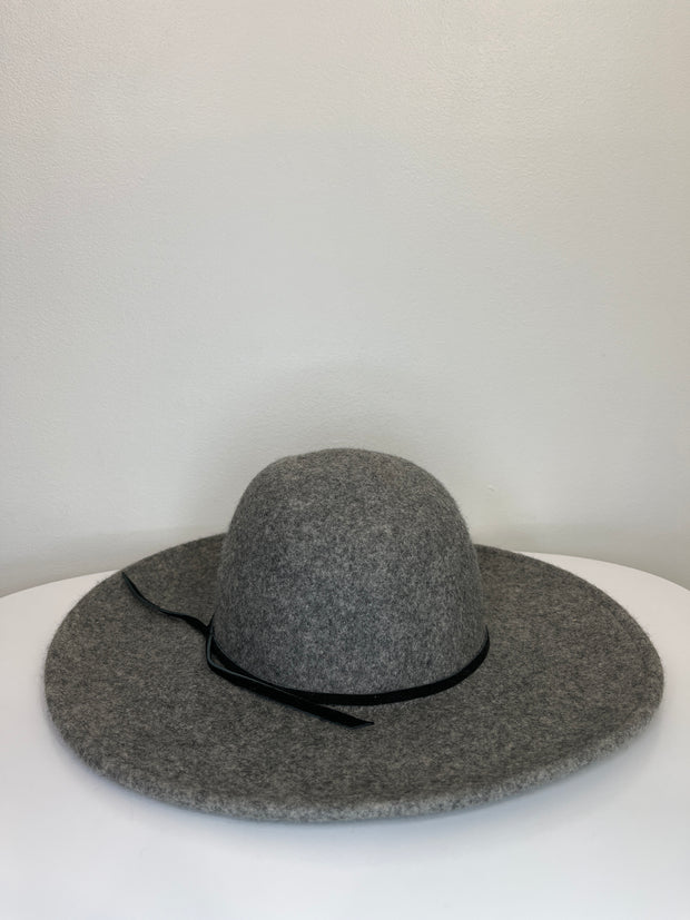 Free People Gry Wool Hat