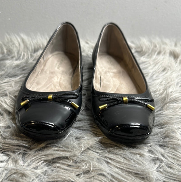 Naturalizer Black Flats