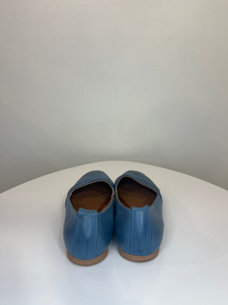 Bueno Blue Flats