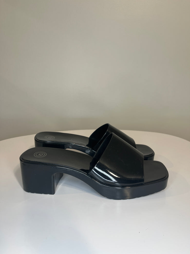 UO Black Glossy Sandals