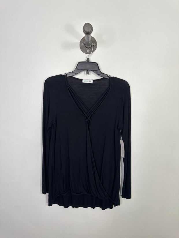 Grace & L. Blk Cross Lsv Shirt