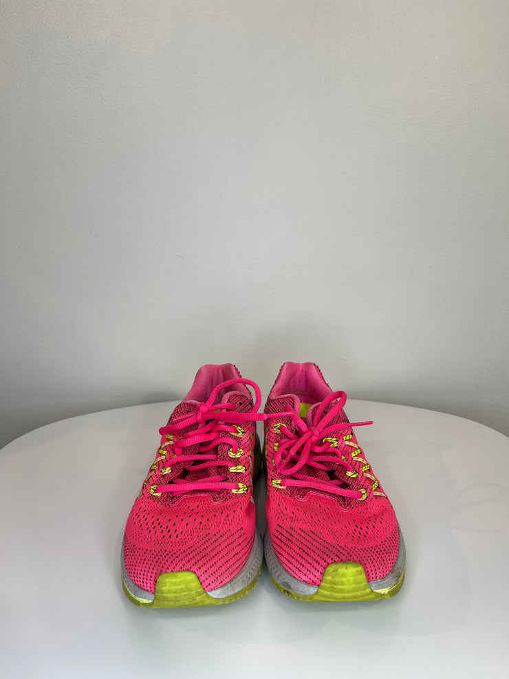 Nike Zoom Neon Pink Runners