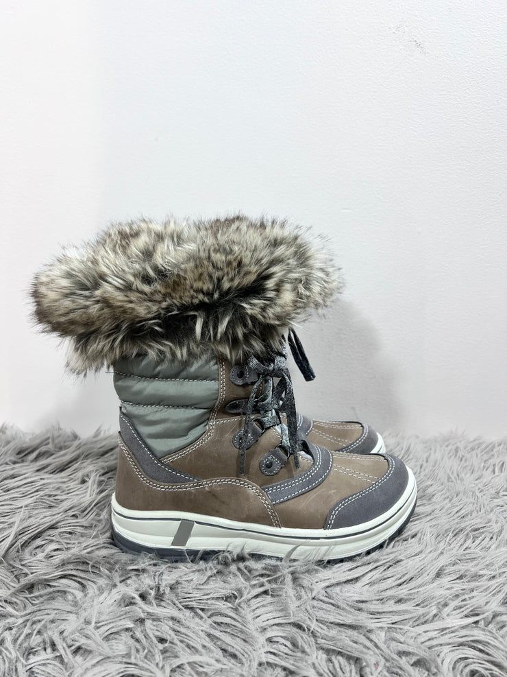 Santana Grey Snow Boots