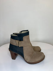 Wind River Brn Ankle Heel Boot