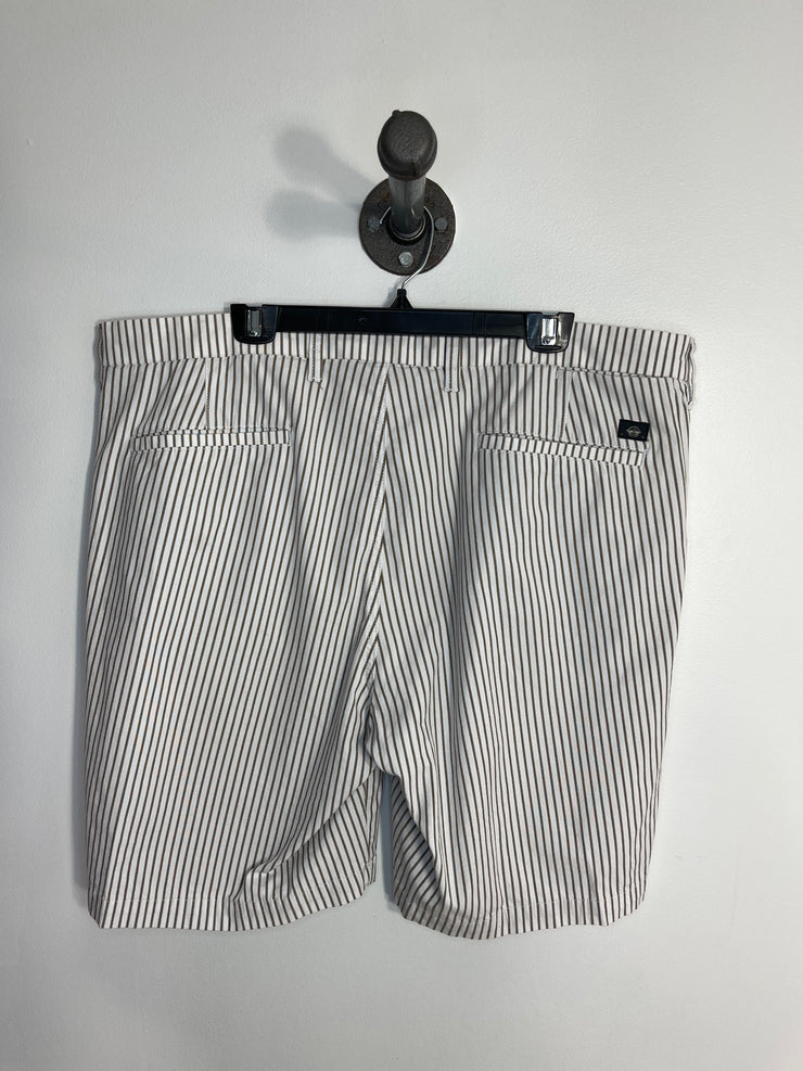 Dockers Wht/Brn Stripe Shorts