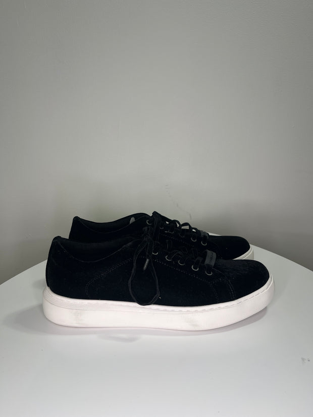 Karl L. Blk Velvet Sneakers