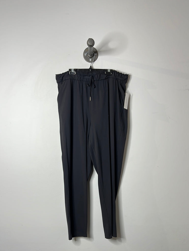 Black 2024 joggers lululemon