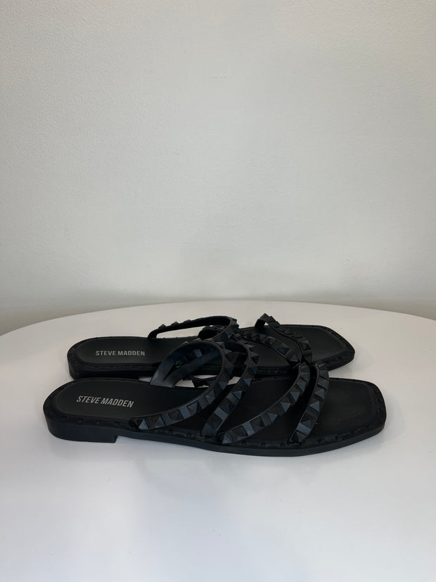 Steve Madden Blk Stud Sandals