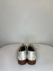 Louise et Cie Wht Pattern Flat