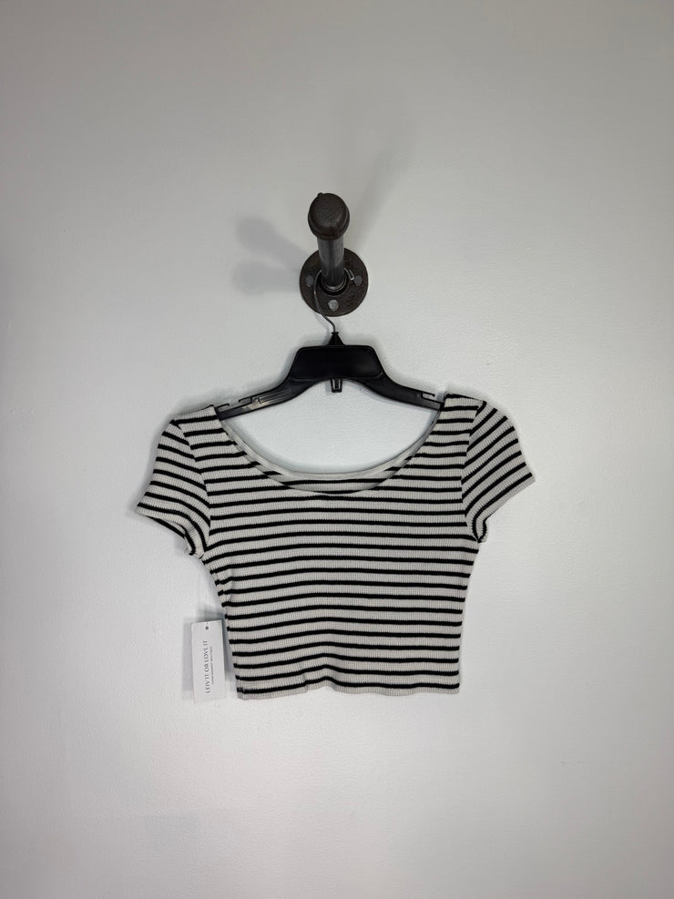 Divided Blk/Wht Striped Top