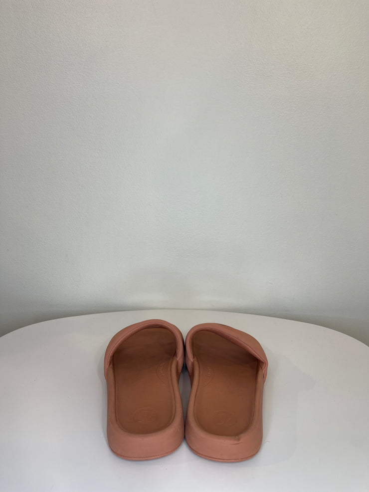 Lululemon Pink Slides