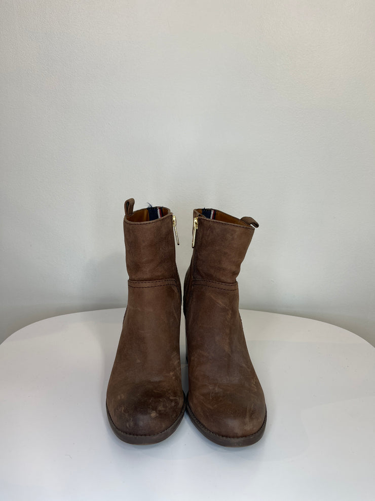 Tommy H. Brown Ankle Boots
