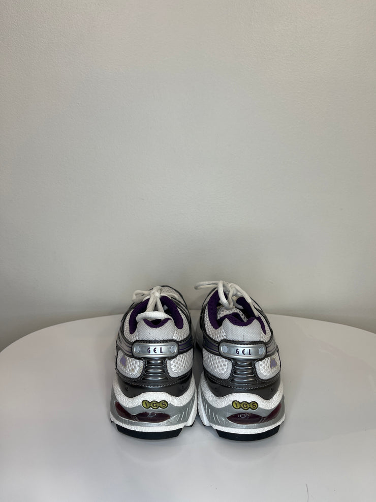 Asics Wht/Purp Running Shoes