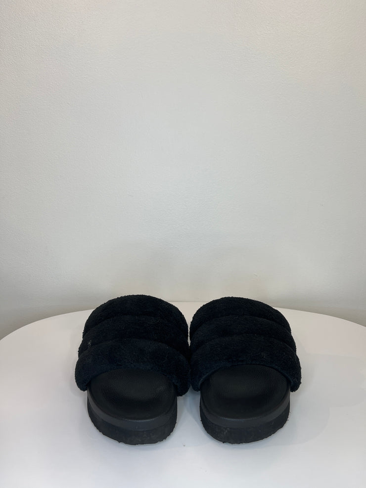 H&M Black Slip-On Slippers