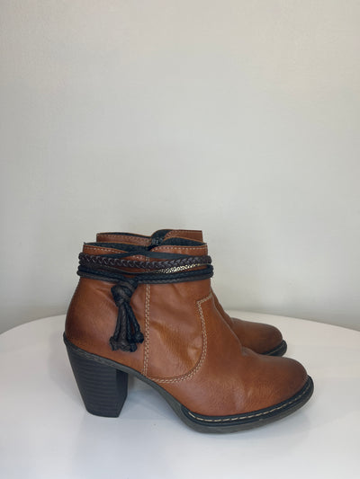 Rieker Tan Brown Leather Boots