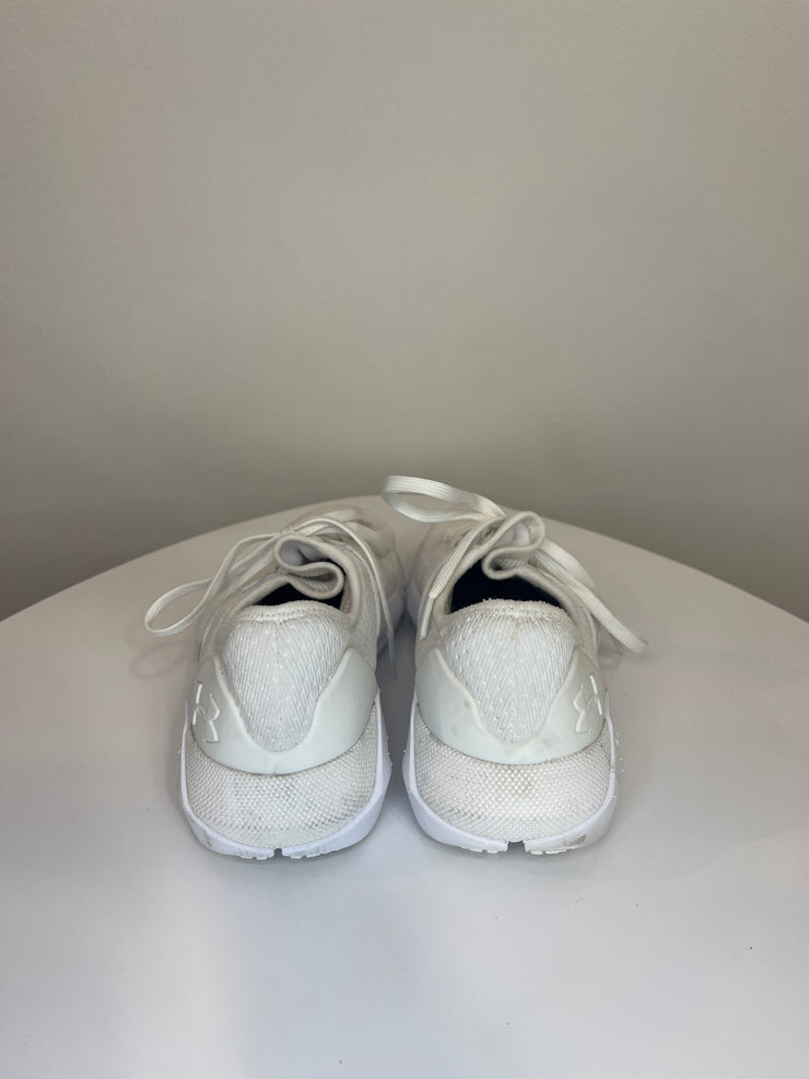 Under Armour Wht Runners