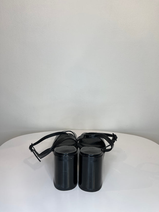 H&M Blk Chunky Open Toe Heel