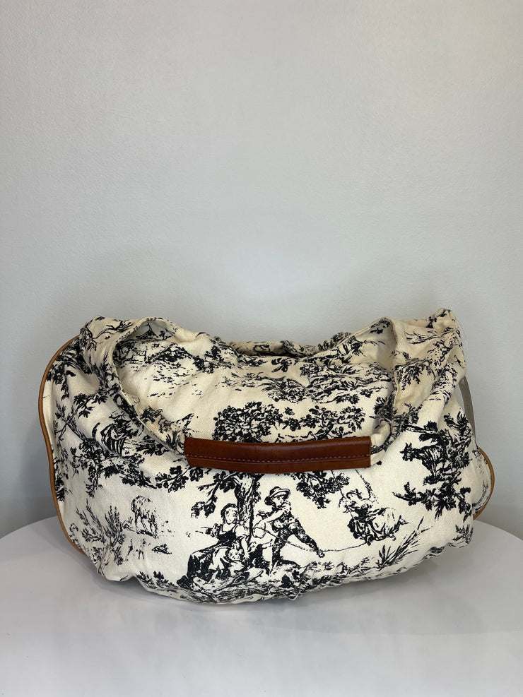 Miss Albright Crm/Blk Hobo Bag