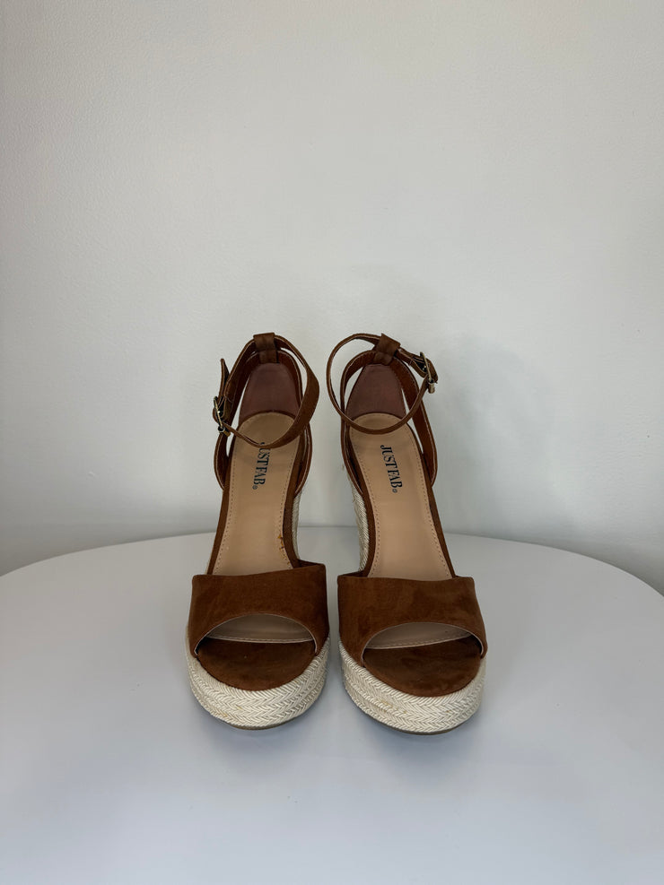 Just Fab Brown Wedges