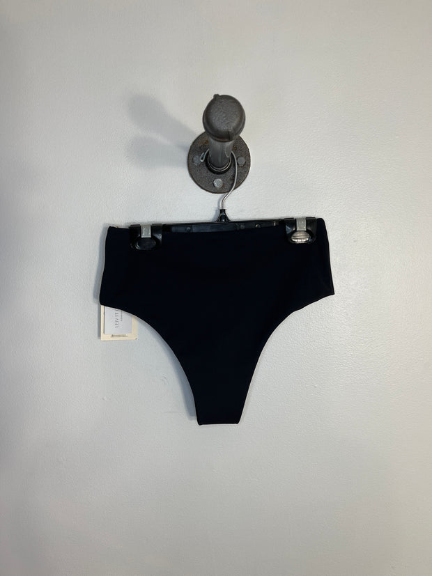 Conjunto deportivo negro de baño Ivanae