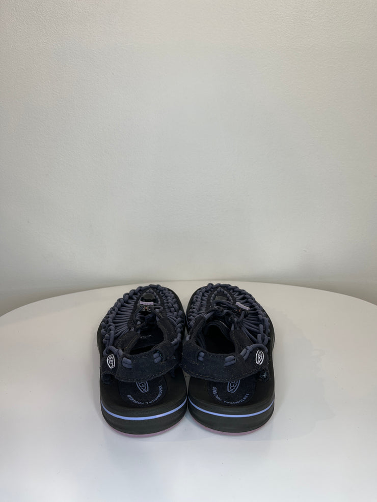 Keen Blk/Blu Knot Water Shoes