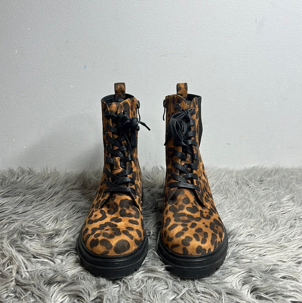 Vivorosa Cheetah Boots