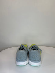 New B. Yel/Gry Running Shoes