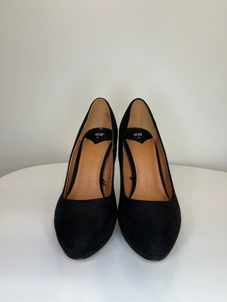H&M Black Suede Heels