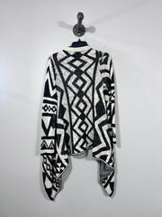 Kismet Wht/Blk Pattern Cardi