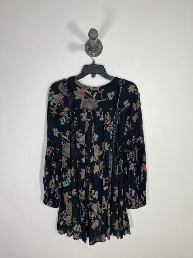 Robe noire à motifs bohèmes FP