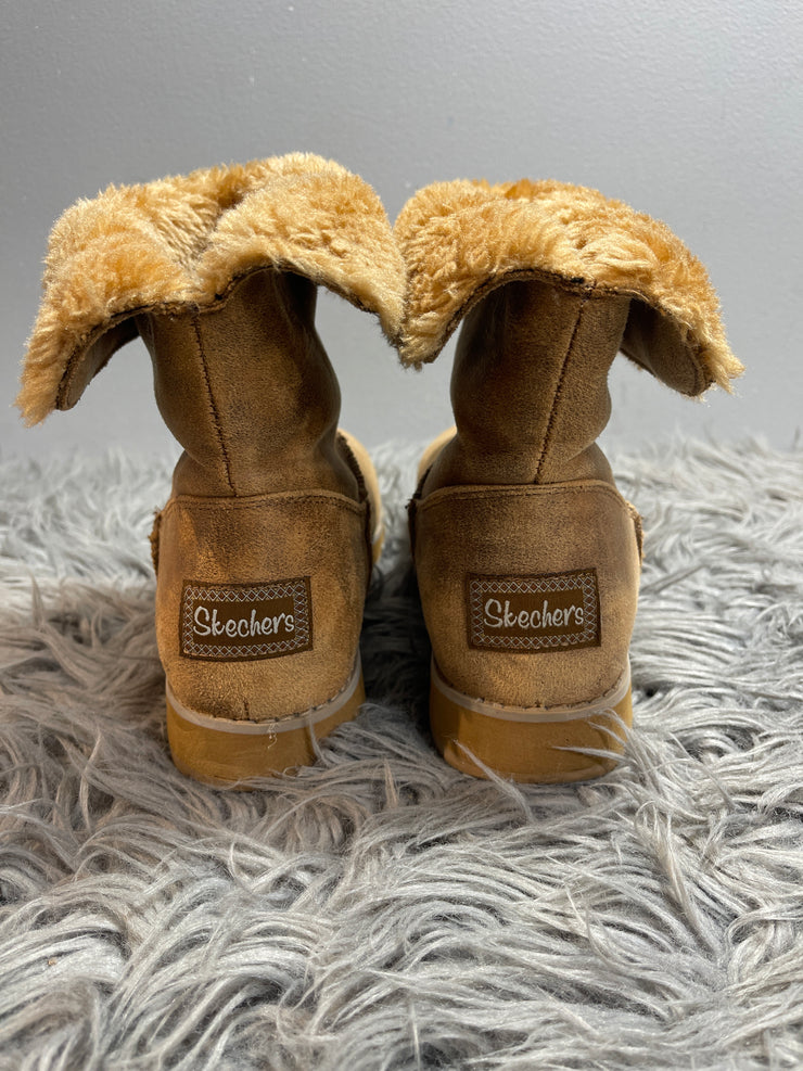 Skechers Furry Boots