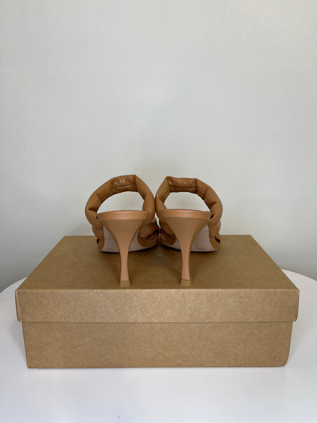 Alohas Brn Cushion Strap Heel