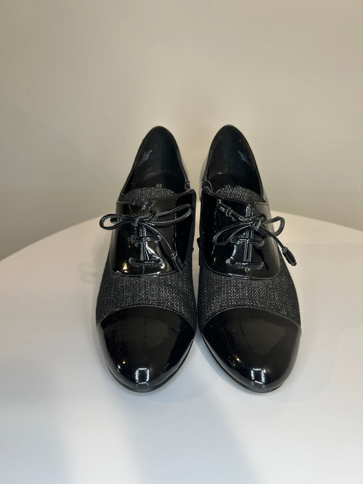 Naturalizer Black Heels