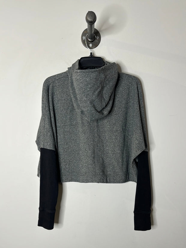 Lululemon Gry/Blk Zip Sweater