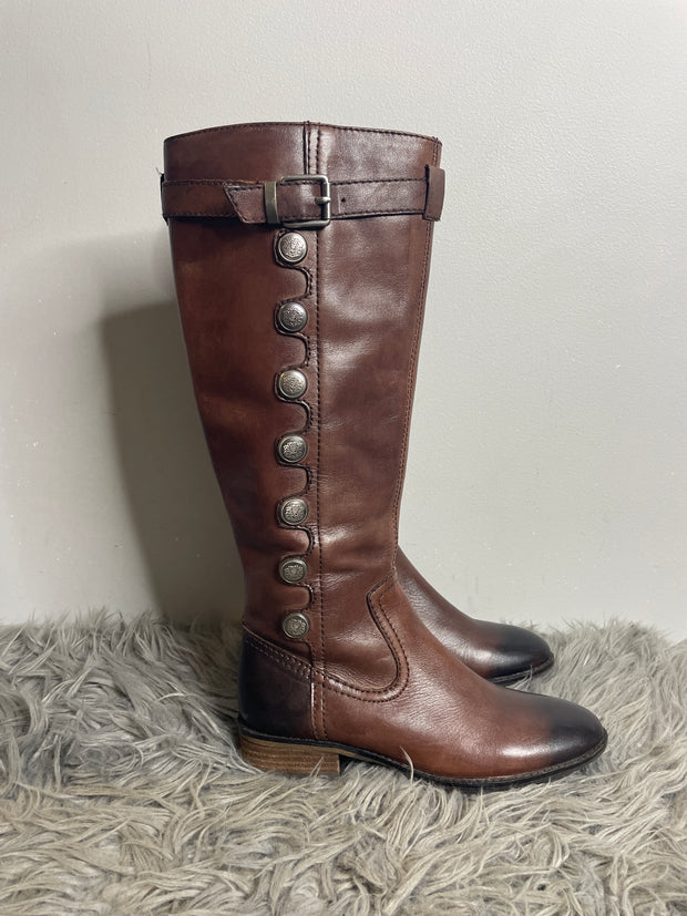 Arthurochiang Brown High Boots