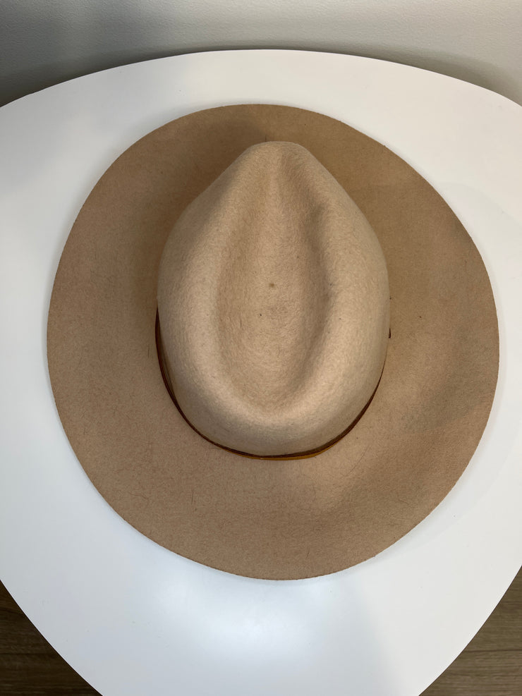 Billa Bong Beige Hat