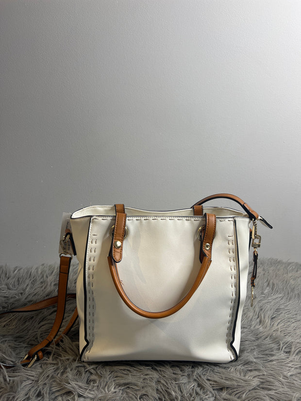 Simply Noelle White Purse