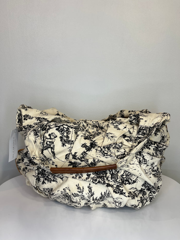 Miss Albright Crm/Blk Hobo Bag