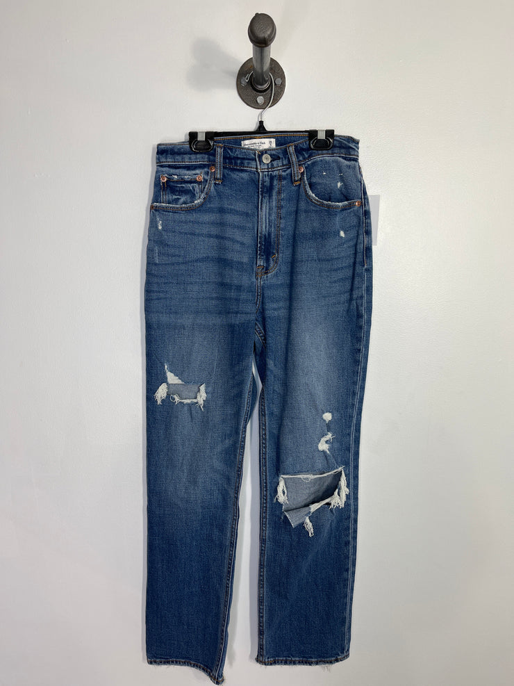 Abercr. Ripped Straight Jeans