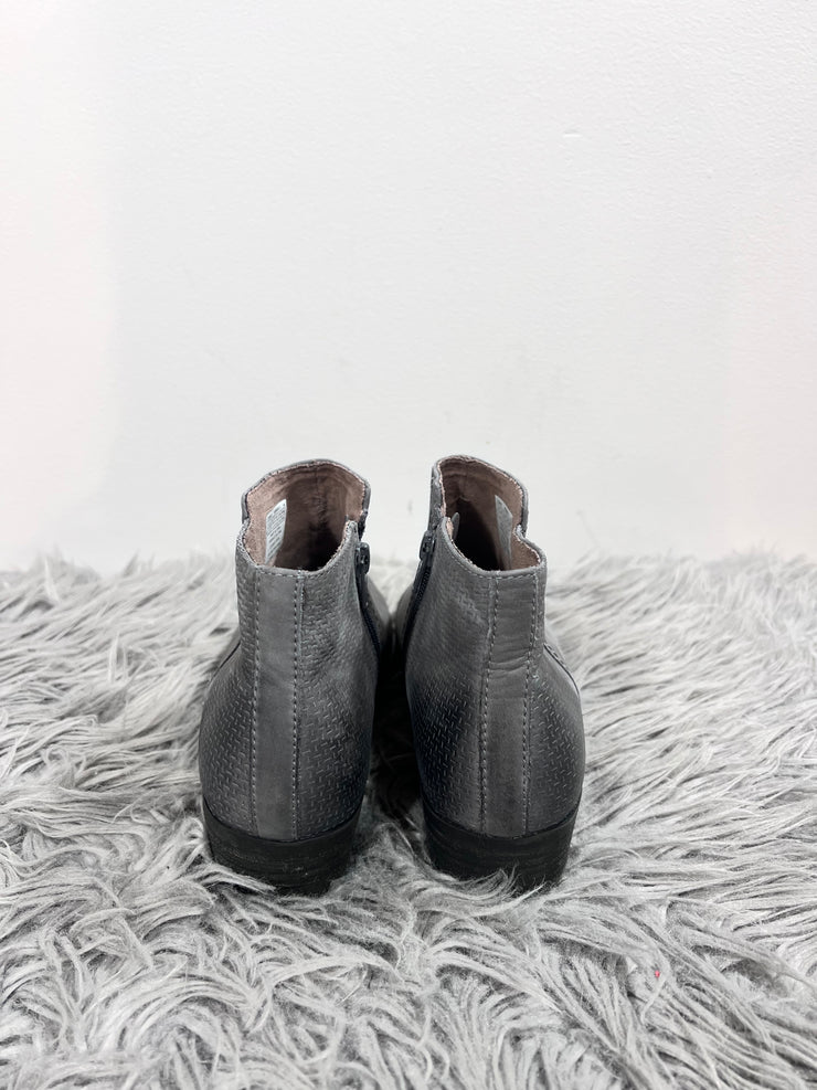 Rockport Grey Short Boots