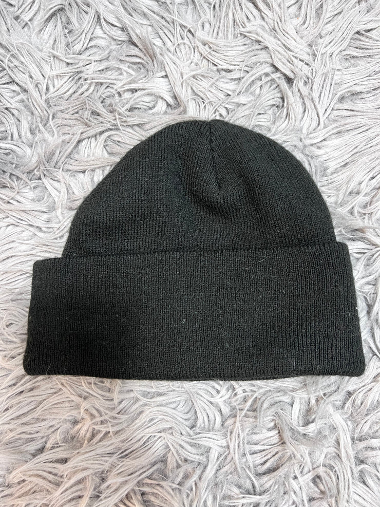 Tuque noire Garage