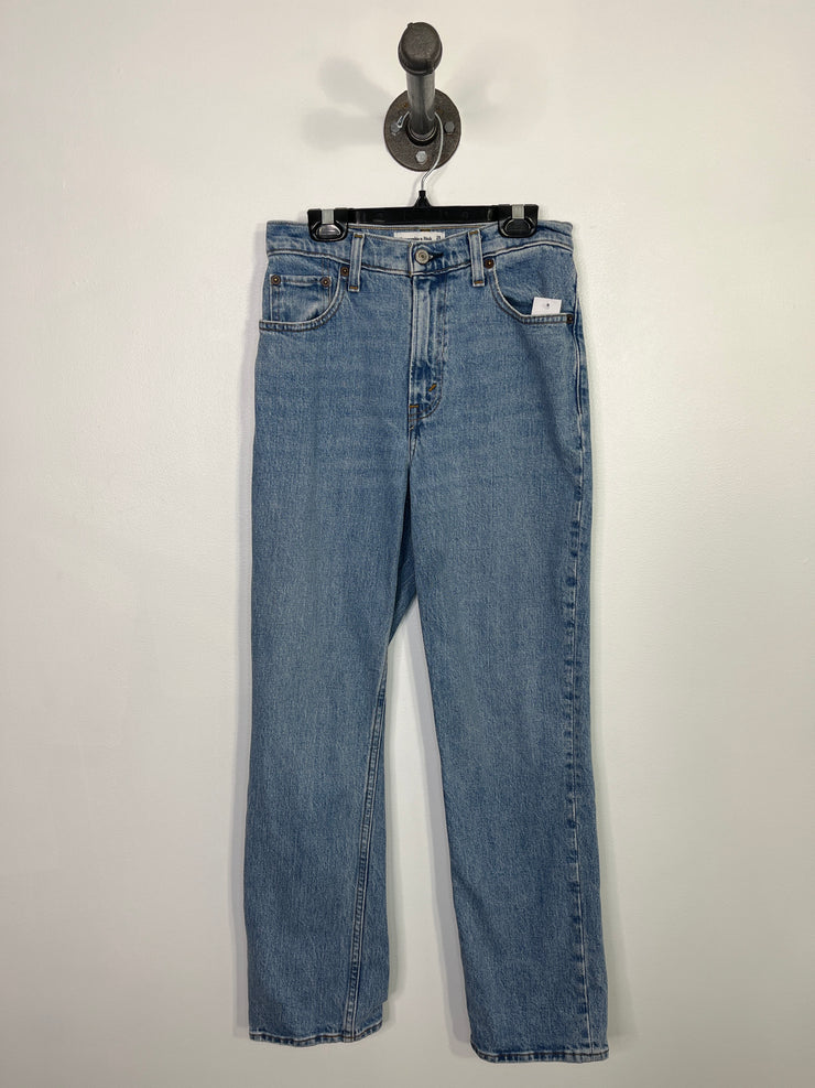 Abercrombie & F. Straight Jean