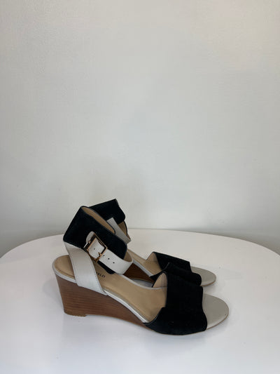 Karl L. Blk/Taupe Wedge Heels