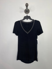 Lululemon Blk V-Neck T-Shirt