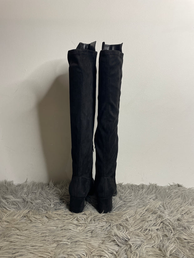 Call It S. Blk Knee High Boots