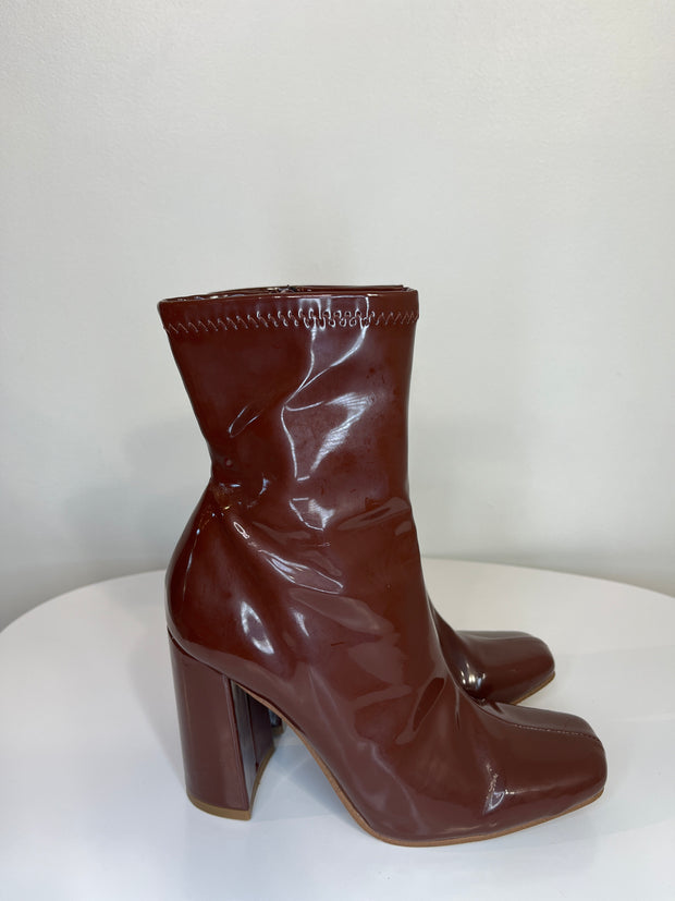 Steve Madden Brn Latex  Boots