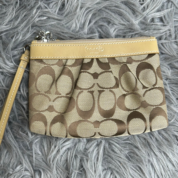 Coach Beige Wallet