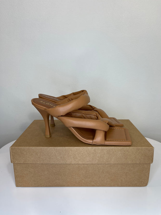 Alohas Brn Cushion Strap Heel